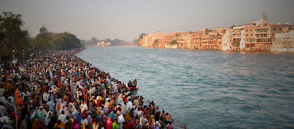 Bathing ghat on the Ganges during Kumbh Mela  2010  Haridwar